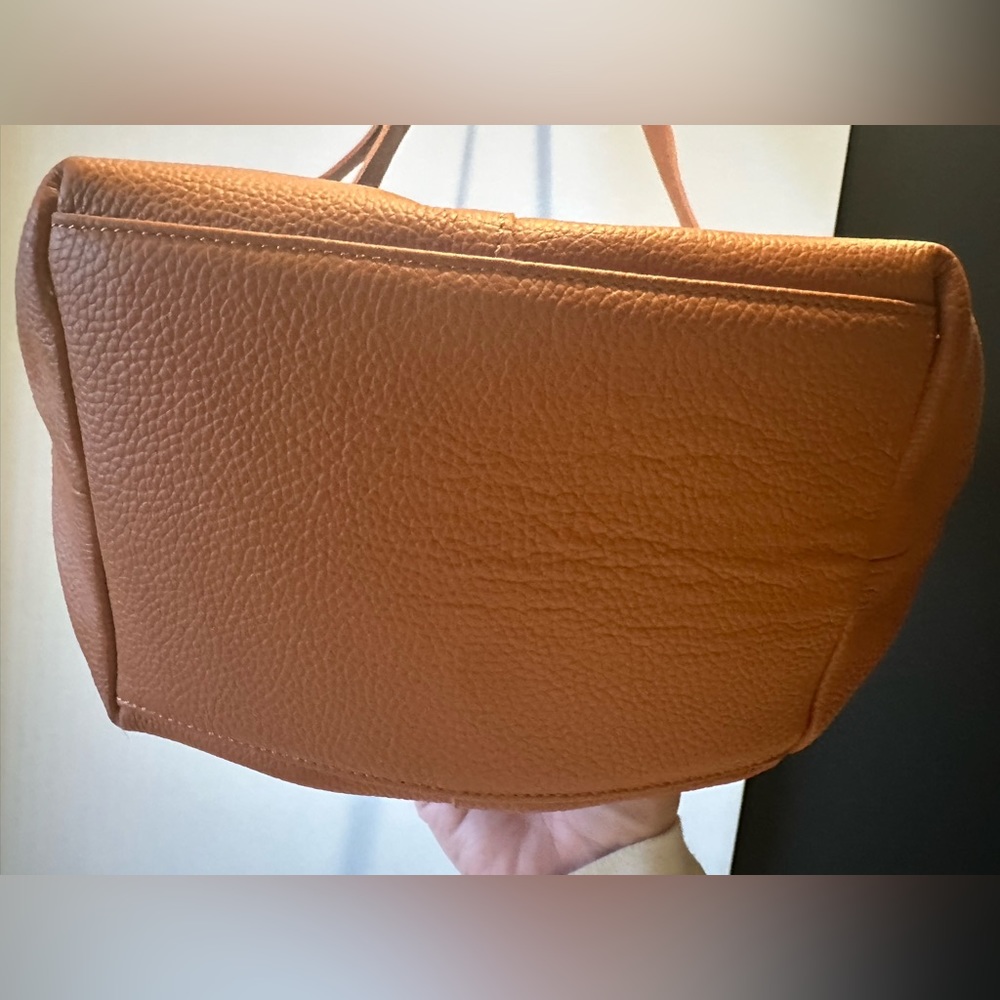 M.I.L.A. Joanie Crossbody Bag | Cognac NWT - Picture 5 of 6